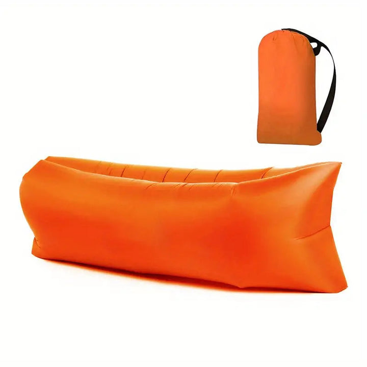 Tumbona hinchable para playa o piscina. Disfruta de la relajación al aire libre con este modelo portátil.