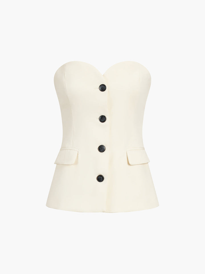 Moda femenina: conjunto de dos piezas con top sencillo y pantalón ancho, look moderno y versátil.