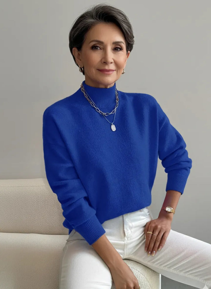 Suéter de cuello alto de mujer para el frío, ideal para vestir con estilo en invierno.