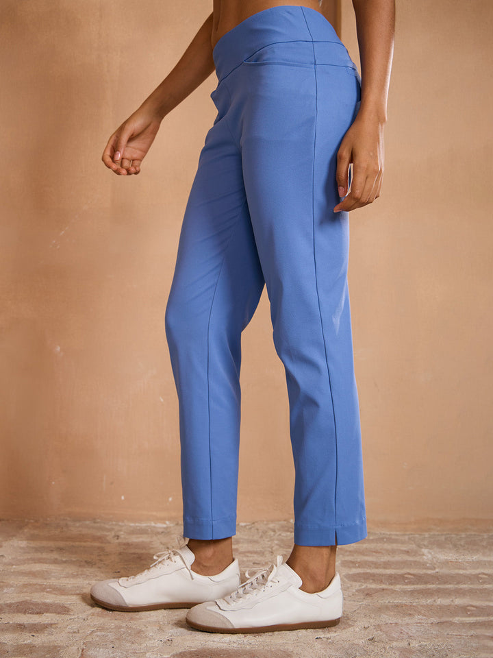 Pantalones elásticos rectos para mujer, con bolsillos laterales, ideal para el buen tiempo.
