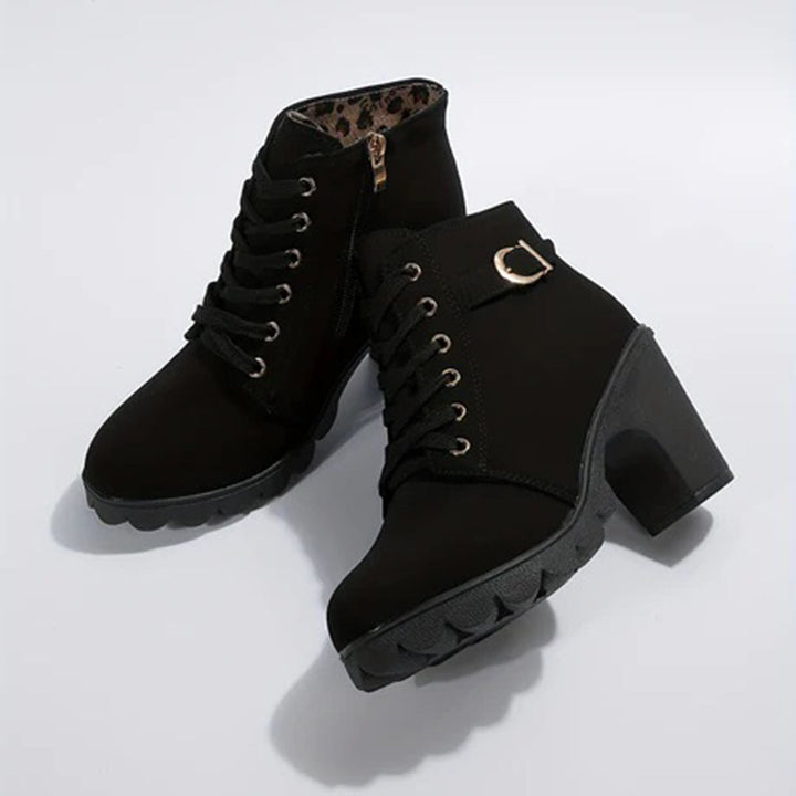 Comodidad y estilo: botines de mujer con tacón cómodo, perfectos para cualquier ocasión.