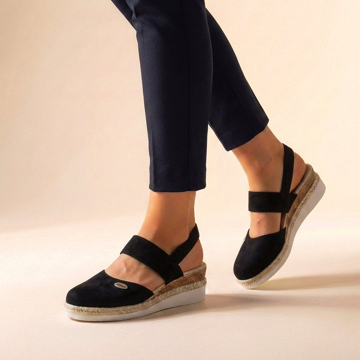 Calzado ortopédico de verano para mujer: sandalias con plataforma que brindan confort y soporte todo el día.