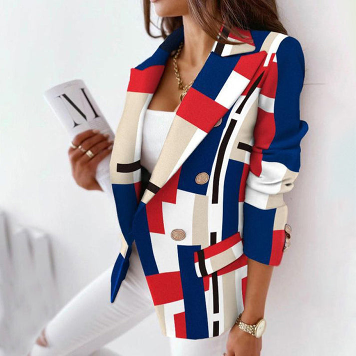Textura del blazer reversible de cuadros de mujer, prenda de moda elegante y versátil para el otoño e invierno.