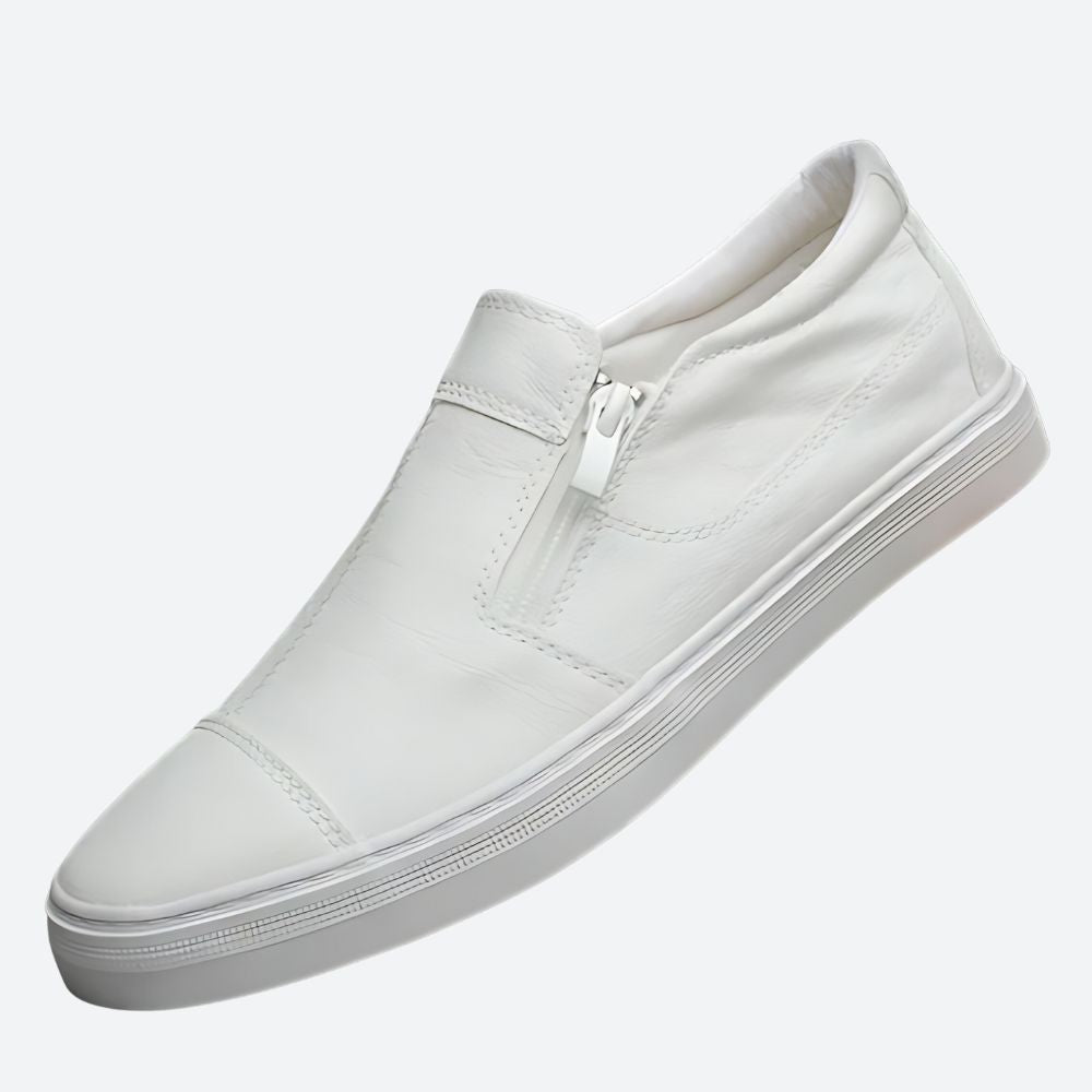 Mocasines de hombre slip-on, confortables y sin cordones para un estilo casual de verano. Moda masculina ligera.