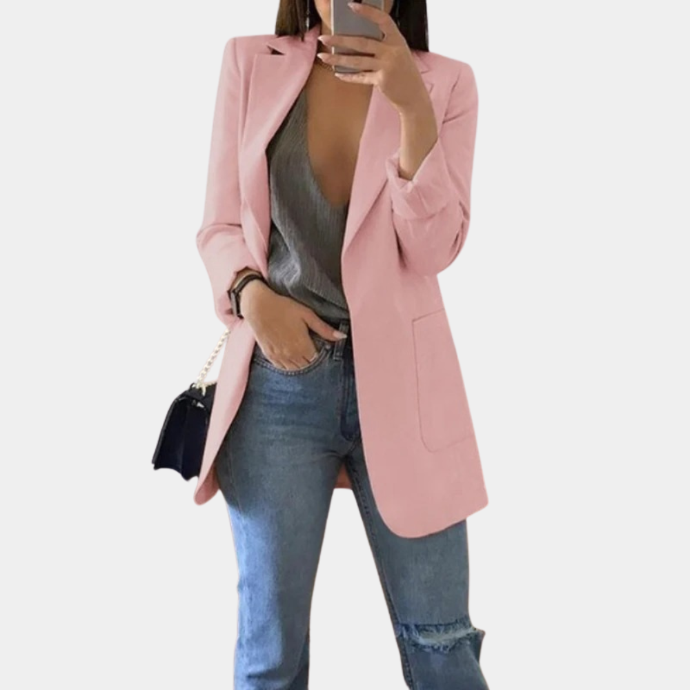 Chaqueta blazer de mujer entallada con encaje sutil. Prenda elegante de manga larga, ideal para moda casual y sofisticada.