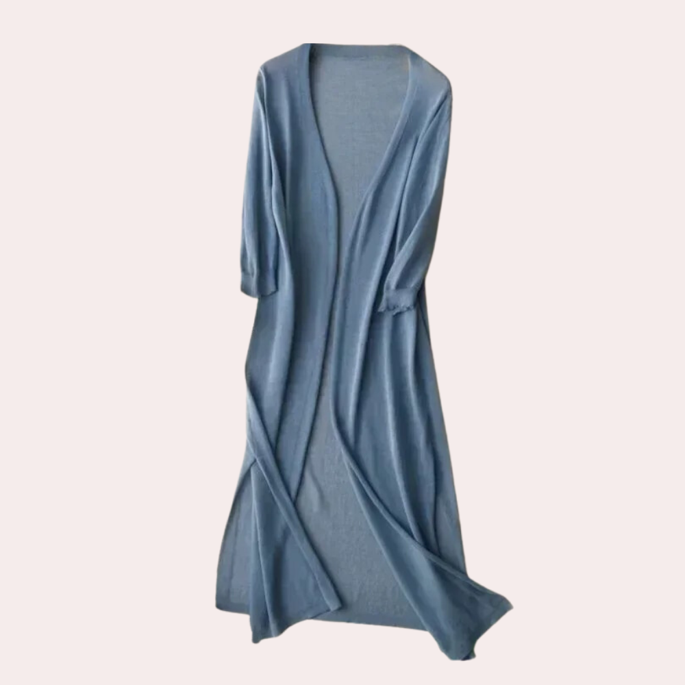 Moda femenina con el chaleco blazer AMARANTA. Capa ligera y elegante, un must-have para tu armario.