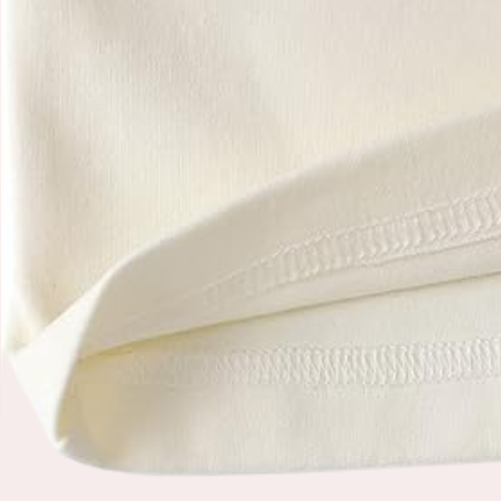 Ropa de dormir para mujer: pijama suave y cómodo con diseño de patitos, ideal para descanso y confort.