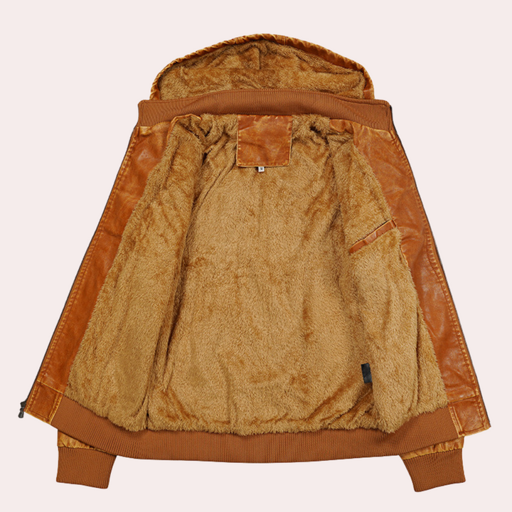 Espalda de chaqueta casual hombre con capucha desmontable, diseño versátil para moda masculina urbana de otoño.