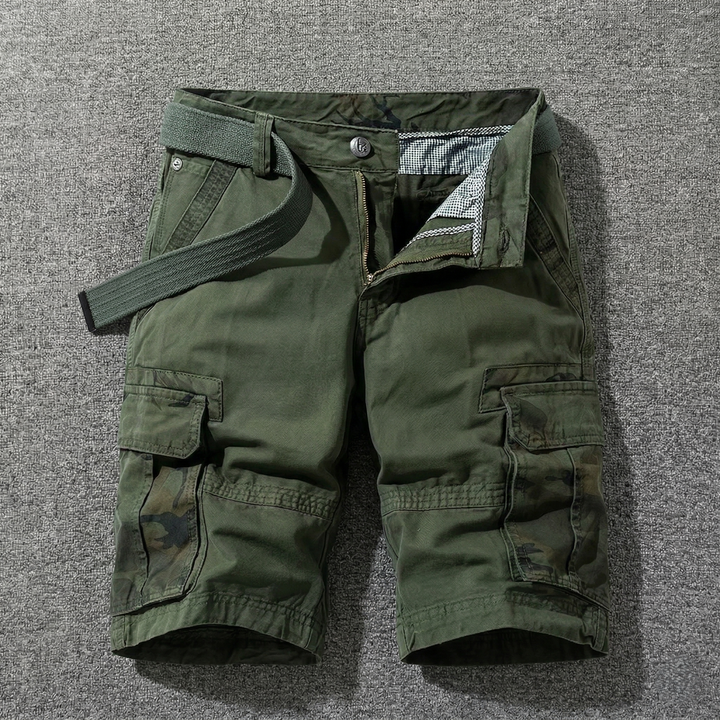 Bermuda cargo casual de hombre en algodón resistente, con cinturón, ideal para el día a día o aventuras de verano.