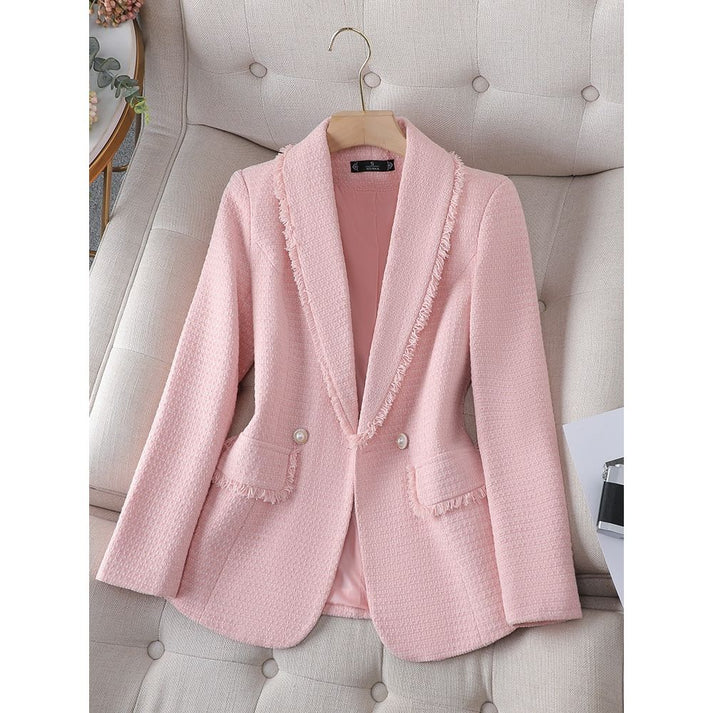 Blazer mujer ROMOLA, pieza versátil con flecos, elegancia casual y moderna.