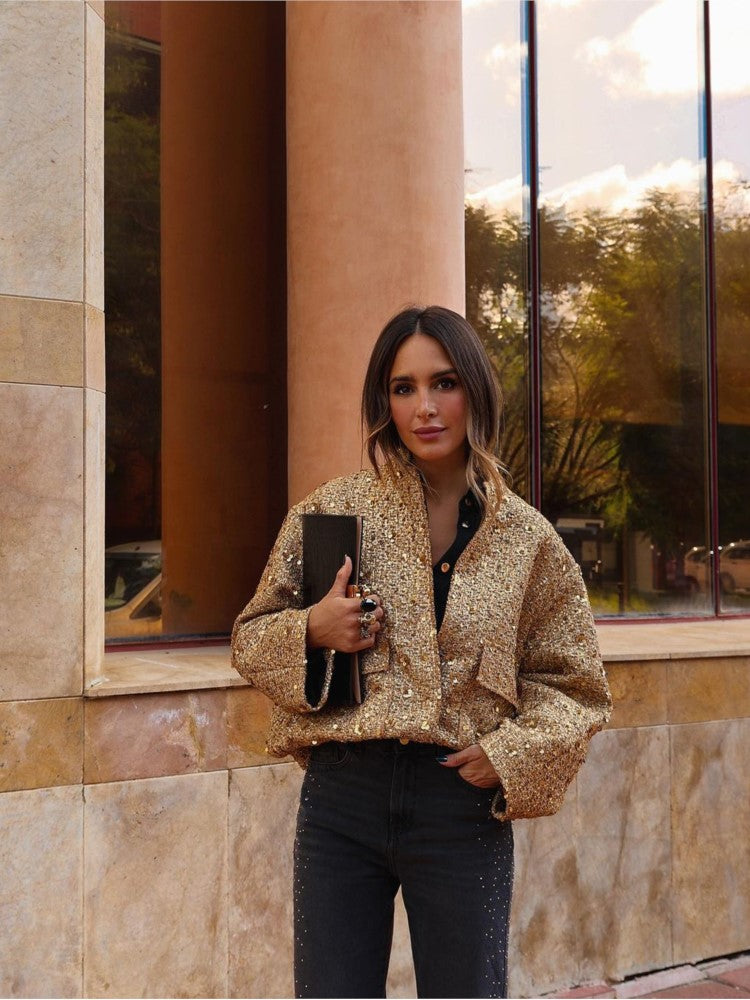Blazer JANAH para mujer, elegante y con brillo, ideal para deslumbrar. Moda femenina sofisticada.