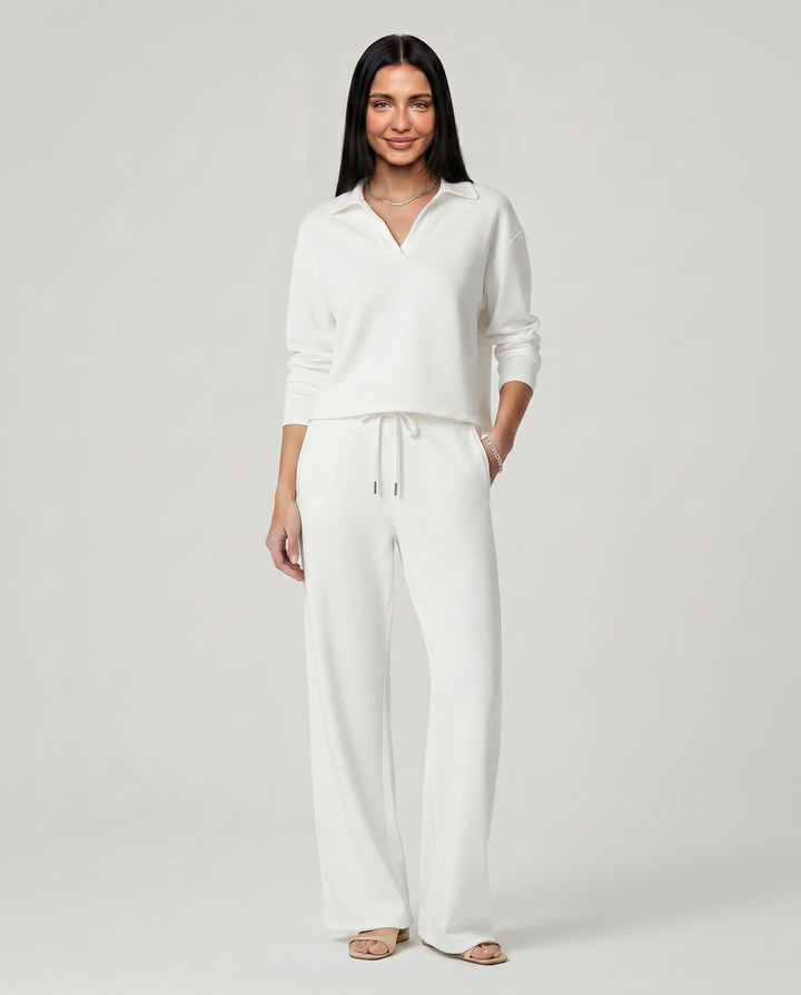 Conjunto de punto suave y cálido para mujer. Cuello V y pantalón ancho, mangas largas.