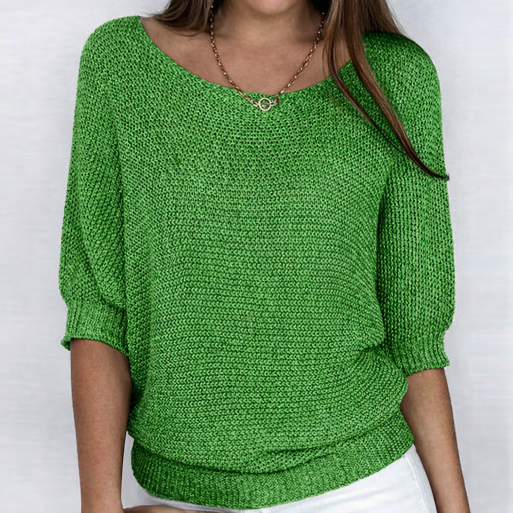 Detalle de punto trenzado en jersey de mujer Luigia. Ropa de invierno cómoda y elegante para cualquier ocasión.