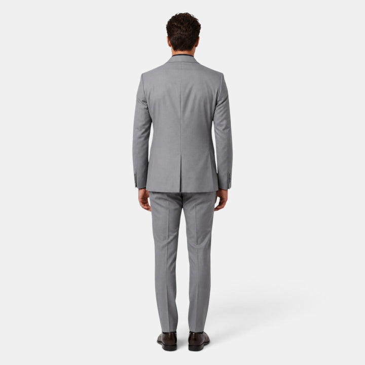 Moda masculina: traje elegante de dos piezas para eventos formales y oficina.
