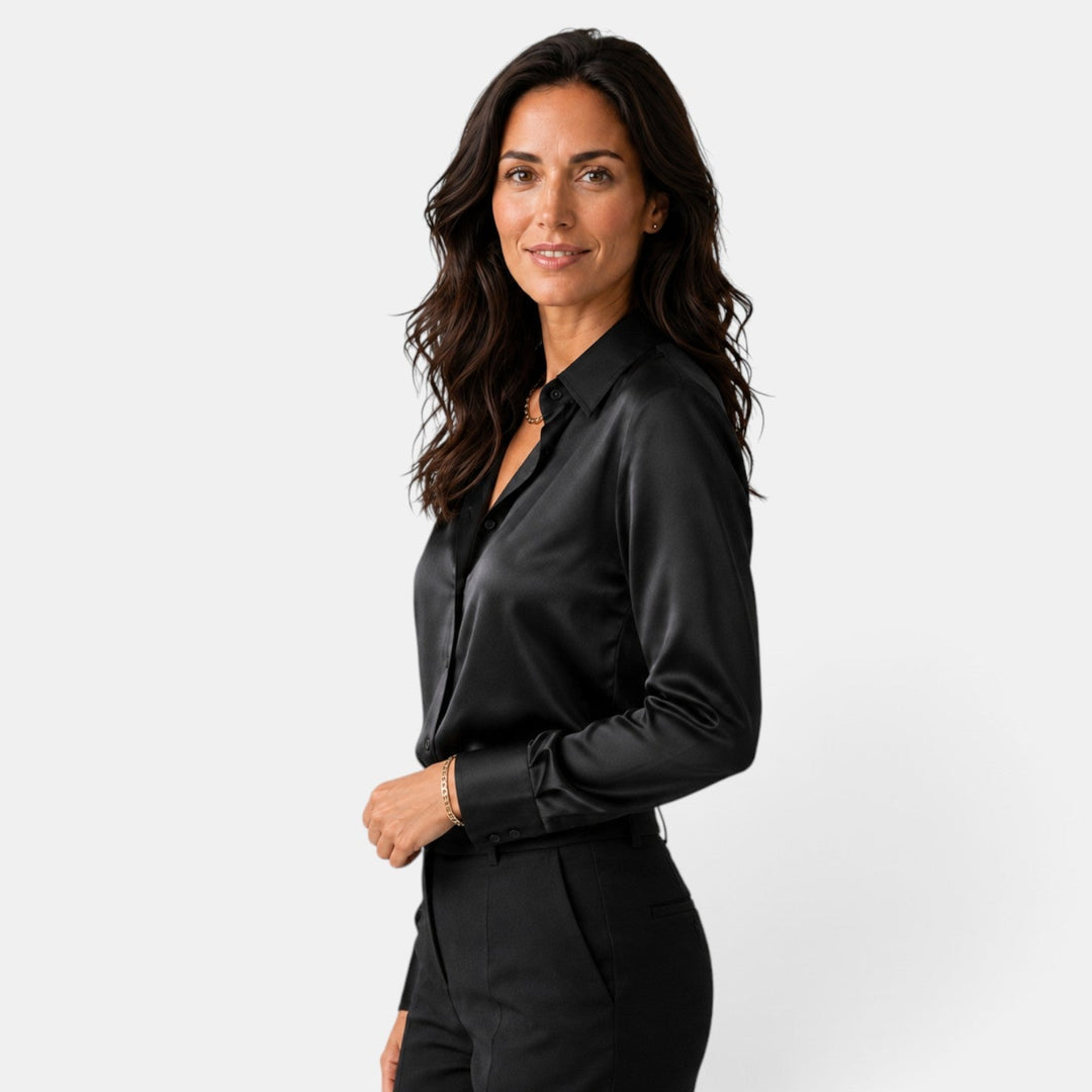 Camisa elegante y fácil de combinar para mujer, con botones para un look pulido y femenino.