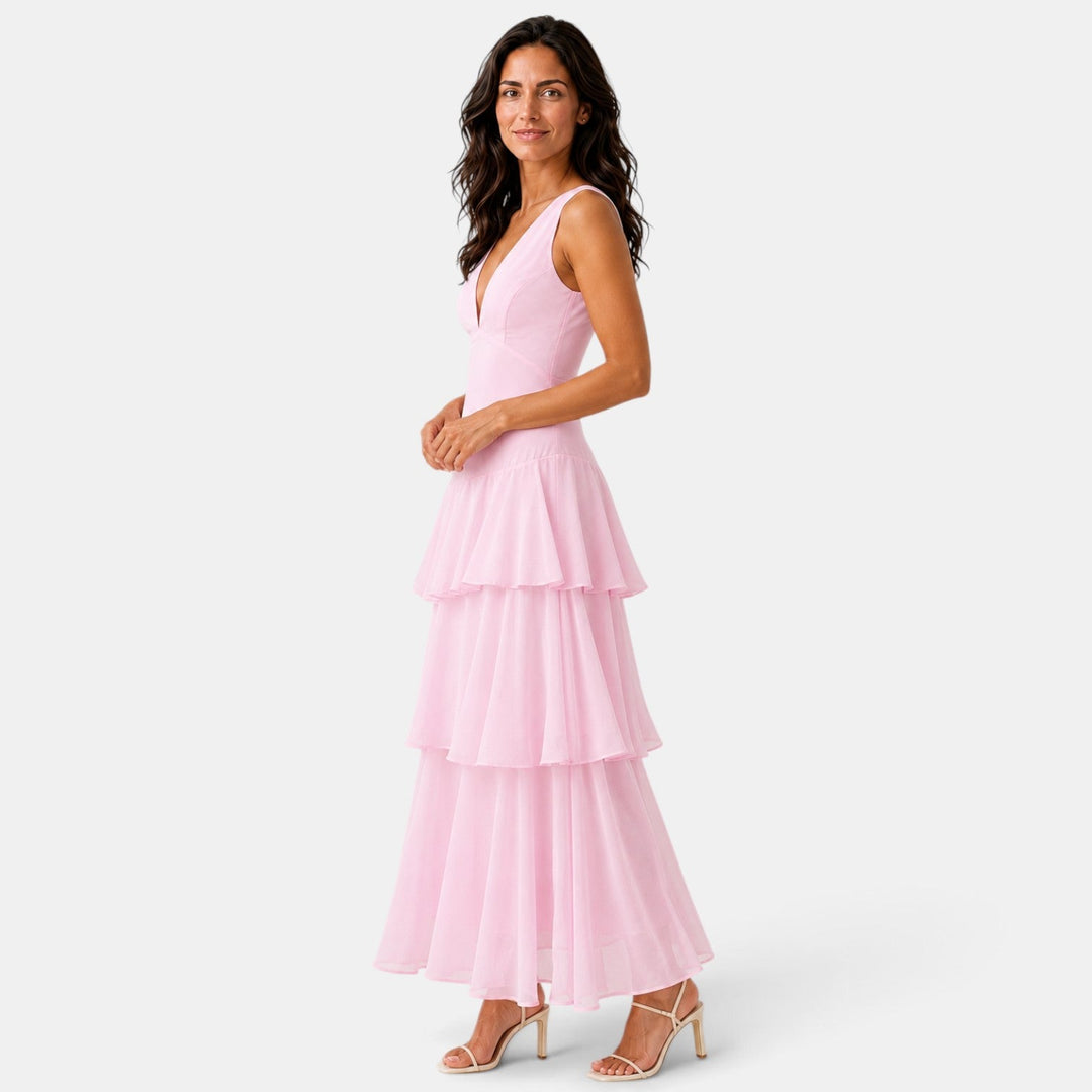 Vestido de boda con volantes, maxi y elegante, ideal para mujer.
