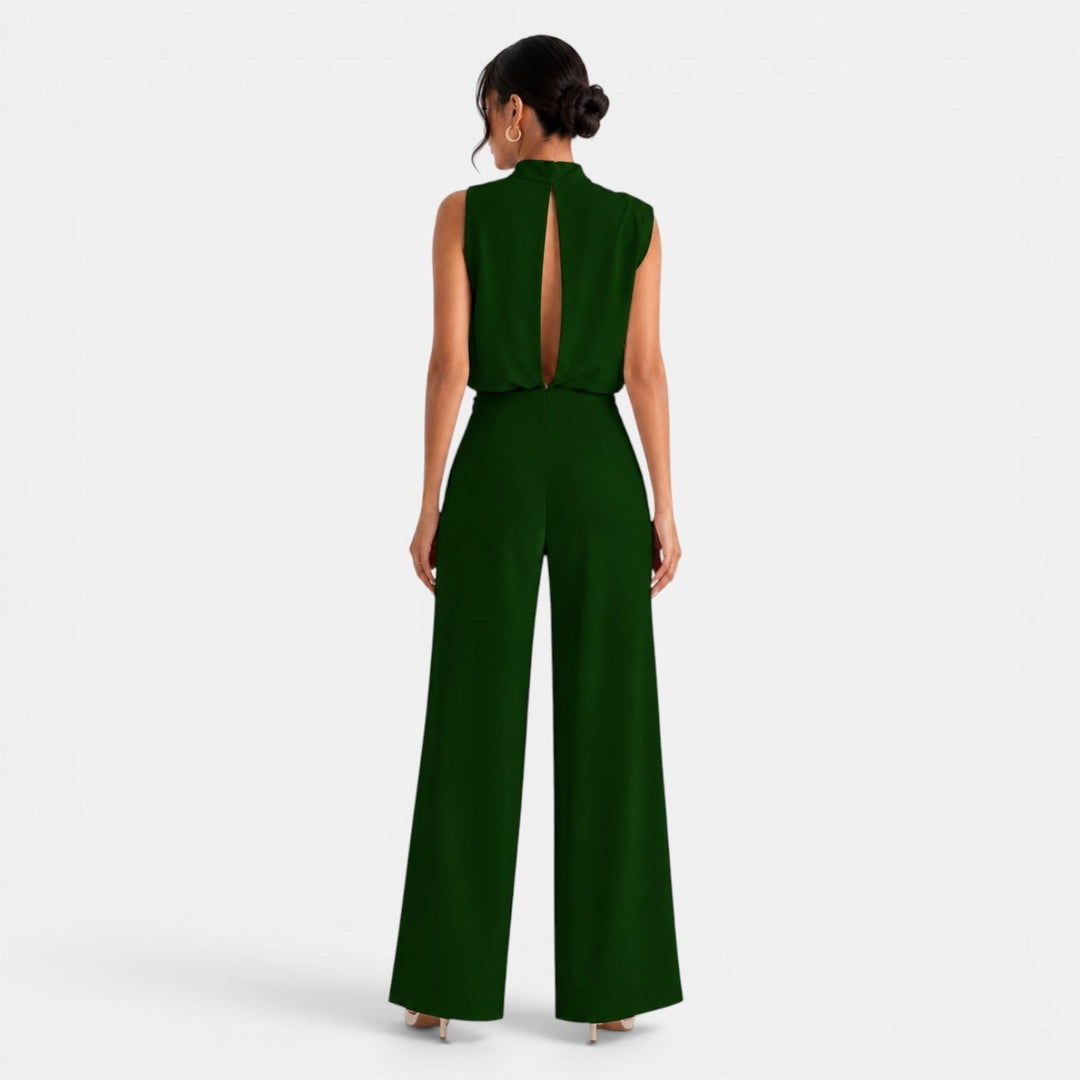 Mono largo femenino, diseño exclusivo con hombros descubiertos. Moda de verano.