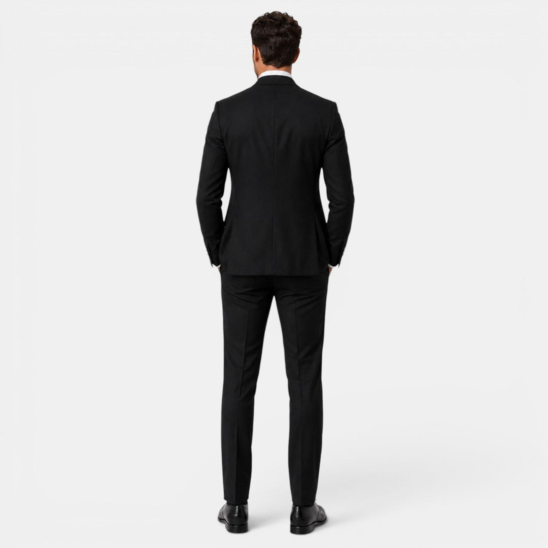 Chaqueta de traje slim fit para hombre. Formal y elegante. Ideal para negocios y fiestas.