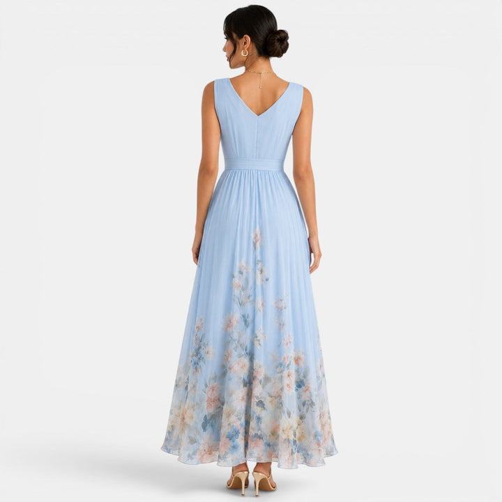 Vestido largo floral casual de verano para mujer, estilo versátil y cómodo.
