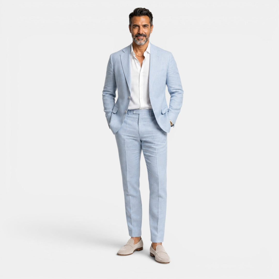 Traje de lino elegante para hombre, ideal para verano y eventos de negocios o casuales.