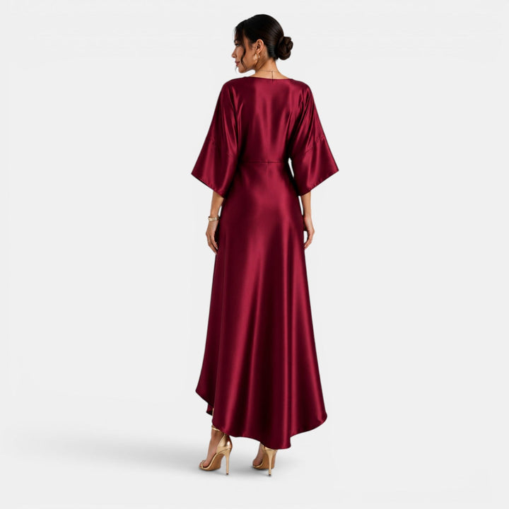 Vestido de satén elegante para mujer, ideal para eventos de noche, corte asimétrico y chic.