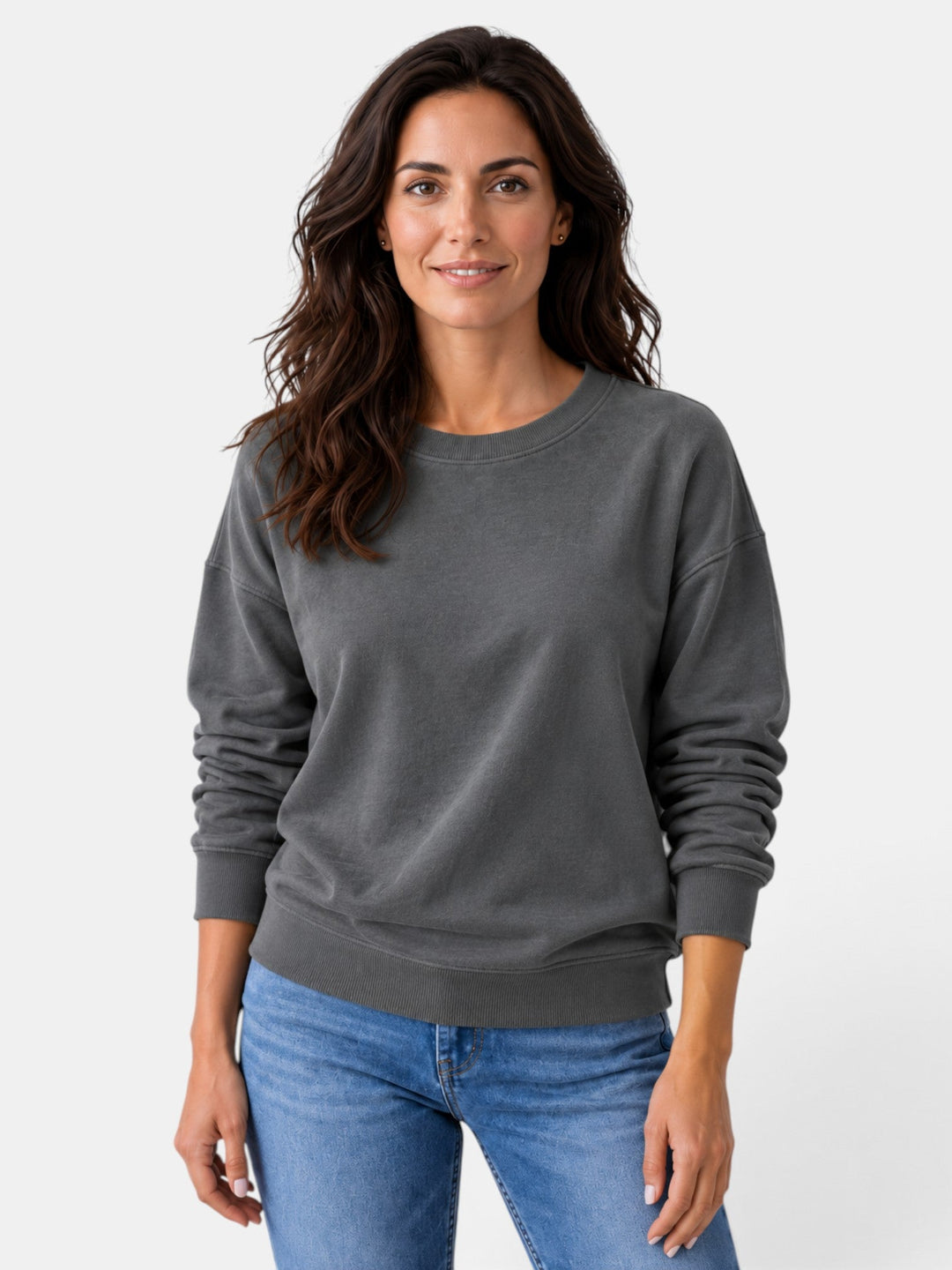 Espalda de sudadera de mujer con cuello redondo y manga larga. Diseño sencillo y confortable.
