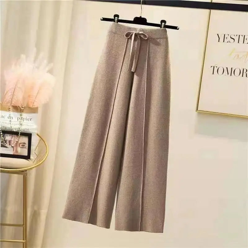 Pantalones casuales de mujer, tiro alto y pierna ancha, perfectos para verano y primavera. Comodidad y estilo.