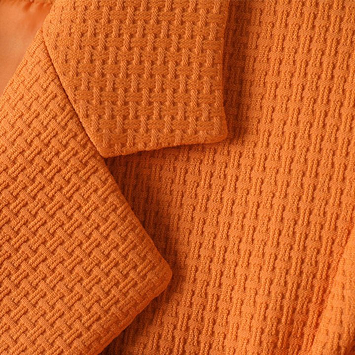 Blazer sofisticado para mujer, disponible en negro, verde y naranja. Moda formal y casual, muy versátil.