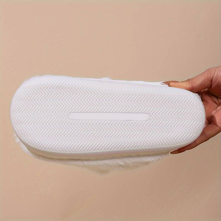 Zapatillas de casa de gato para mujer, un regalo pensado para la comodidad y el calor en el hogar.