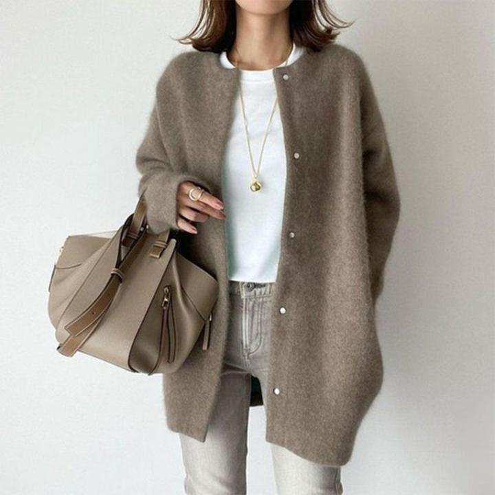 Chaqueta de punto oversize para mujer, máxima comodidad chic para el día a día, un básico elegante de moda.