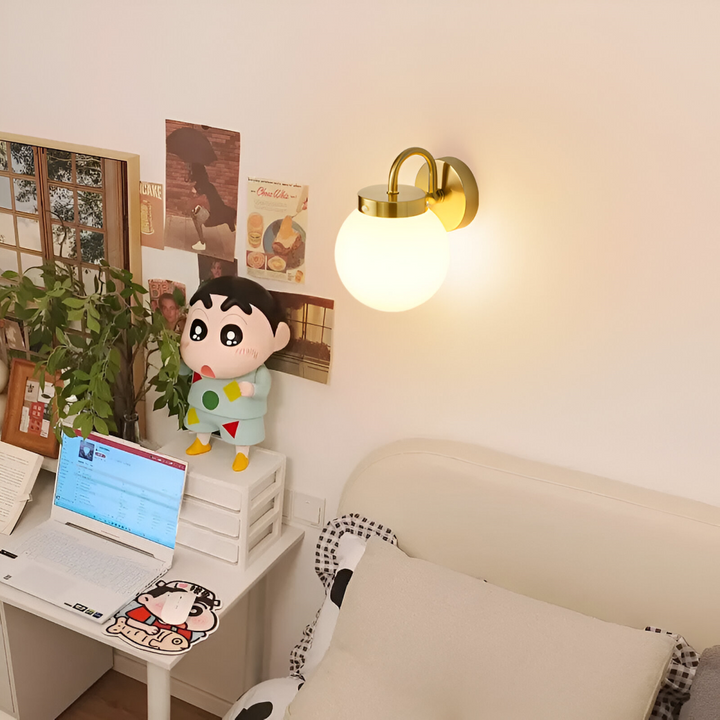 Iluminación de pared esférica con rayas. Aplique moderno LED para dormitorio o cualquier espacio del hogar.