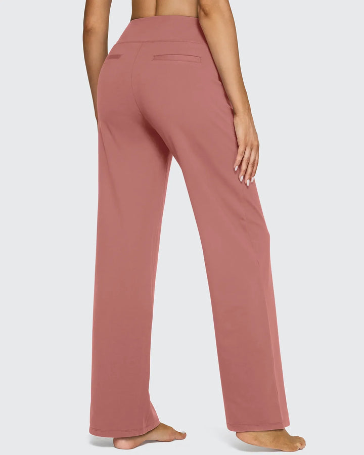 Pantalones de mujer con bolsillos, tiro alto y pierna ancha, versátiles para el entretiempo.