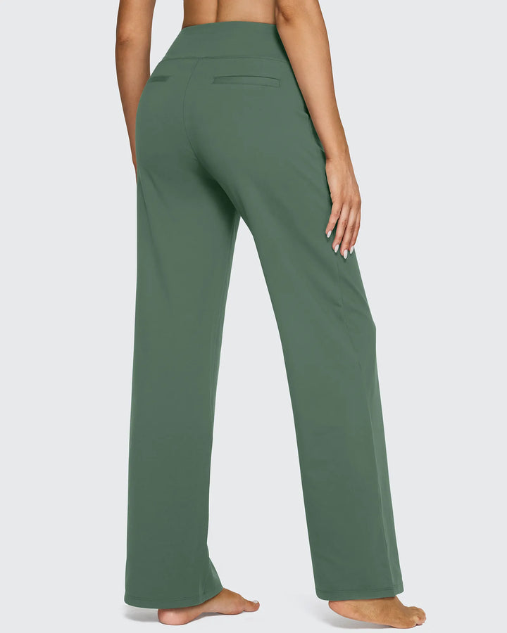 Pantalones de mujer tiro alto pierna ancha con bolsillos, ideales para un look de inspiración retro.