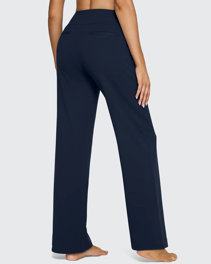 Pantalón femenino, tiro alto, pierna ancha, bolsillos, ideal para la mujer que busca comodidad.