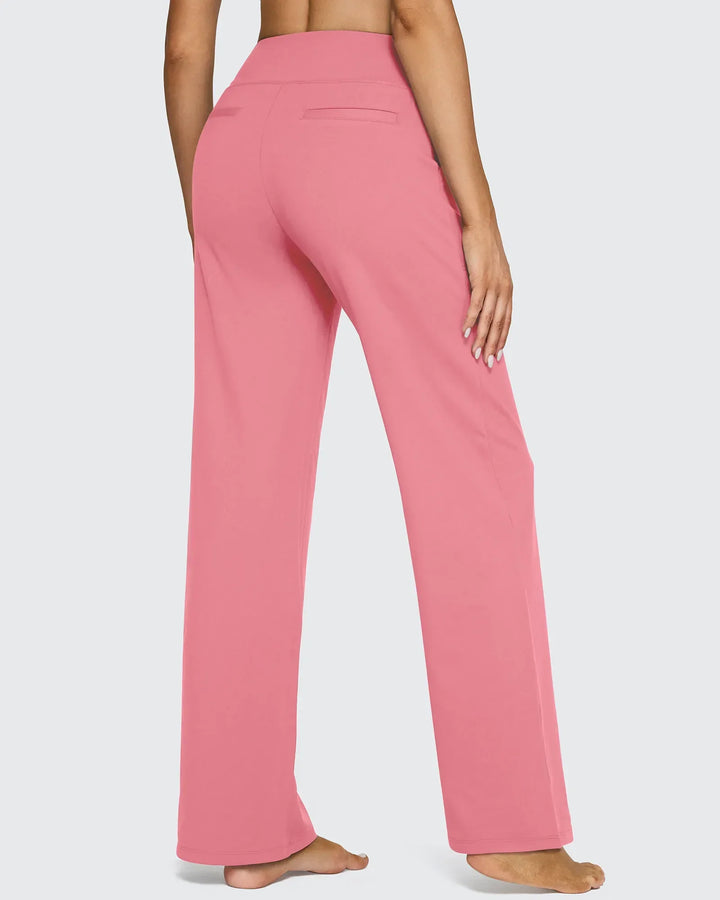 Pantalones de mujer con bolsillos, tiro alto y pierna ancha, versátiles para un look de fin de semana.