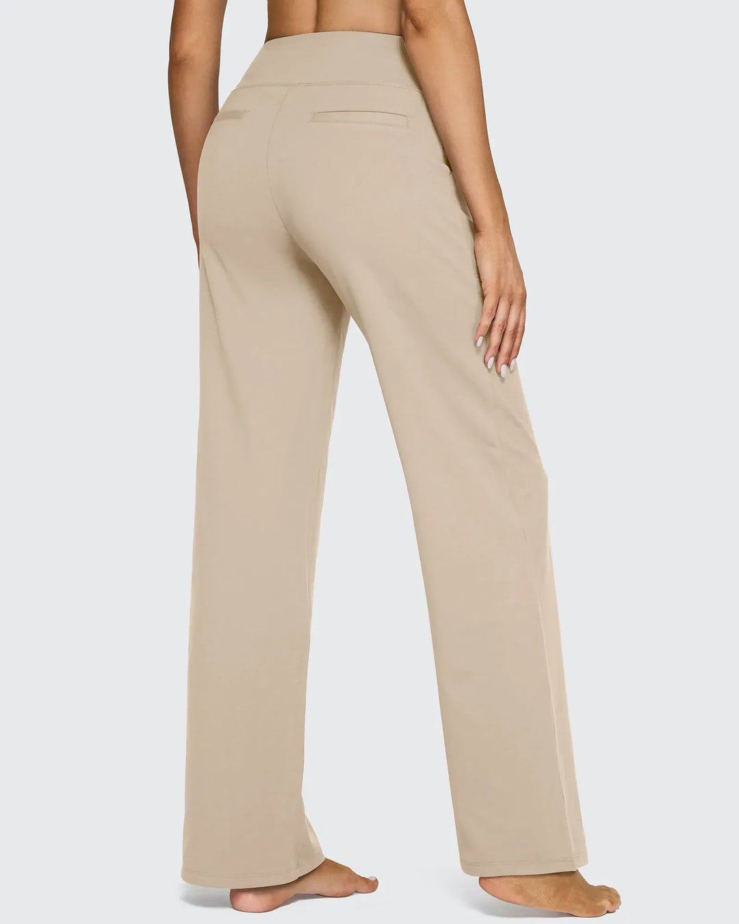 Pantalones de mujer tiro alto pierna ancha con bolsillos, ideales para un look comfy chic.