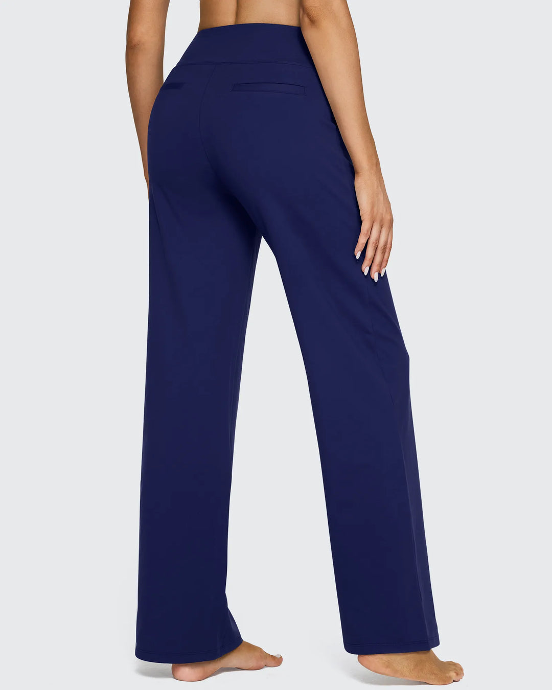 Pantalones de mujer, tiro alto, pierna ancha, bolsillos, perfectos para crear un estilo personal y único.