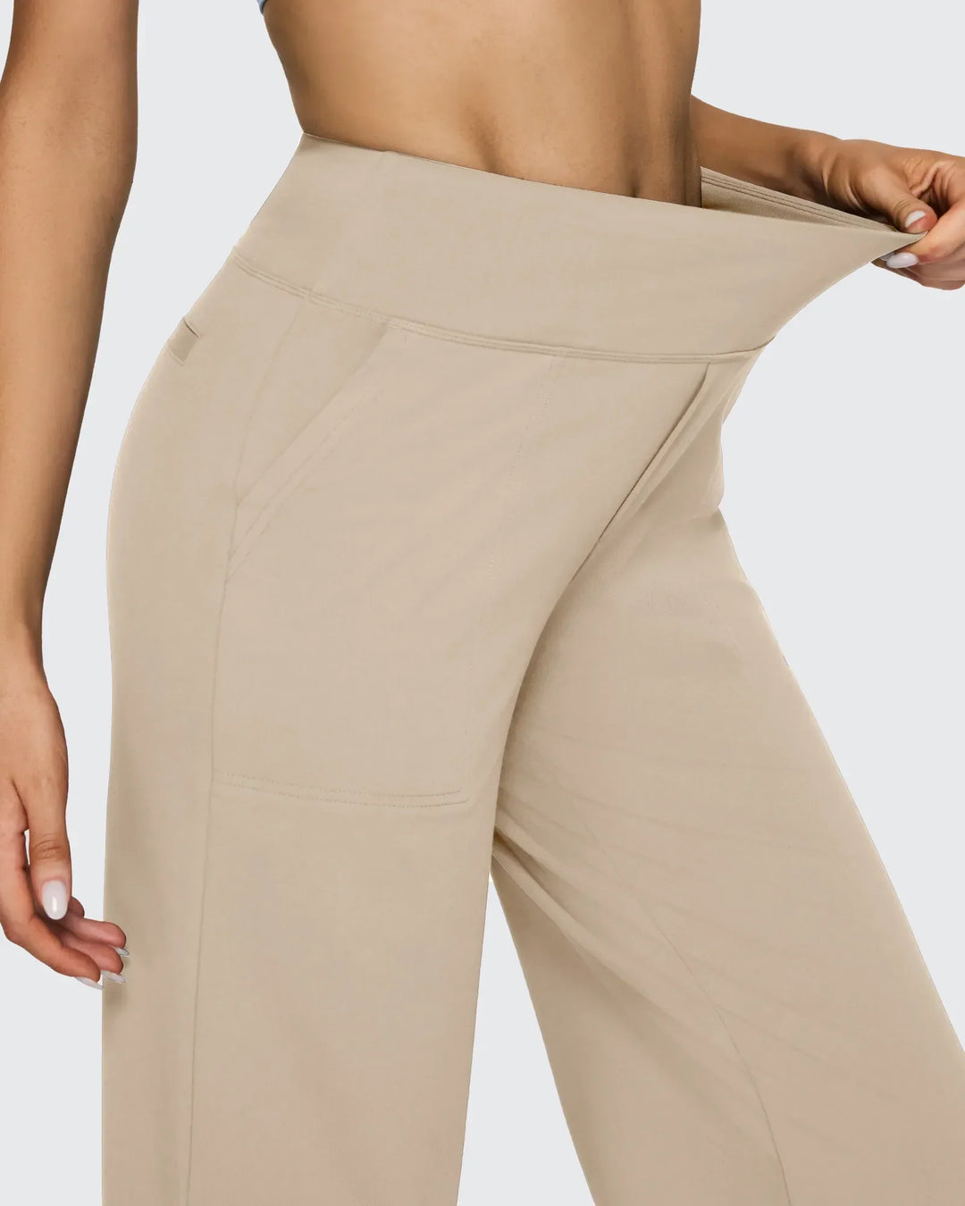 Pantalón de mujer casual-elegante, tiro alto, pierna ancha, bolsillos, para cualquier ocasión.