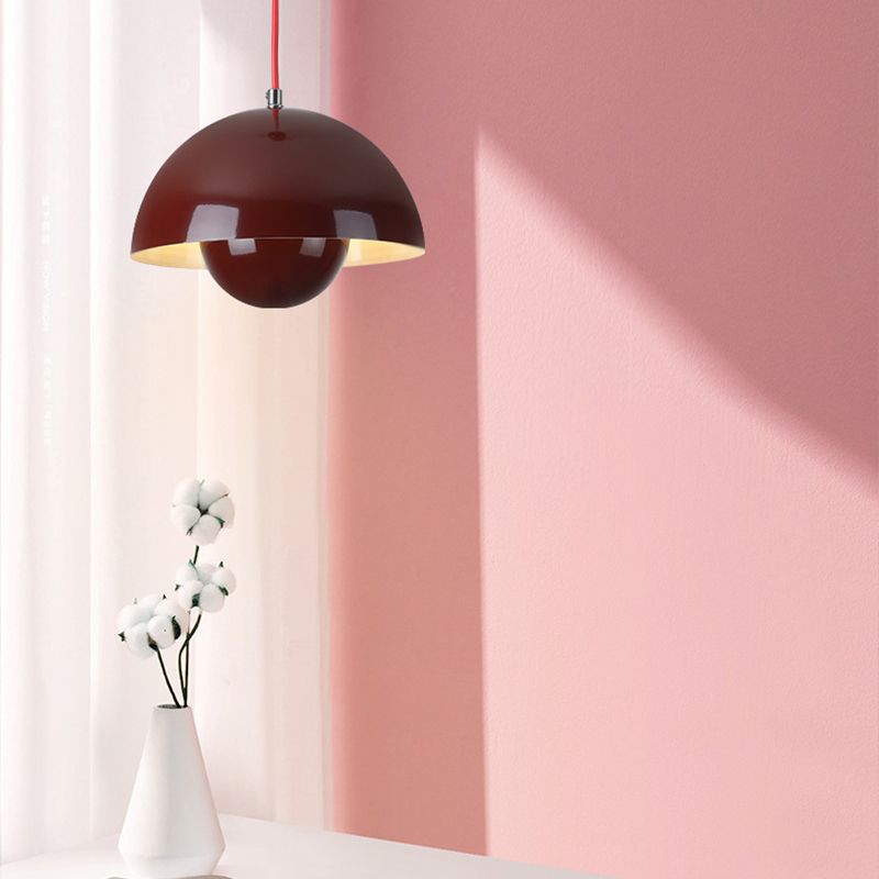 Luz colgante LED regulable, estilo moderno para comedor y decoración.
