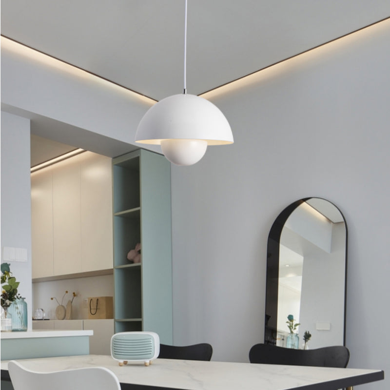 Iluminación LED regulable, diseño contemporáneo para tu hogar.