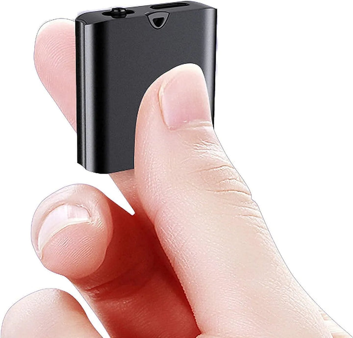 Gadget electrónico: minicámara WiFi 1080p para monitoreo, con audio y app para control.
