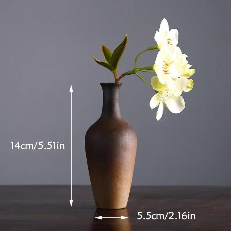 Jarrón minimalista Zen Acanto, perfecto para añadir calma y elegancia al diseño interior del hogar.