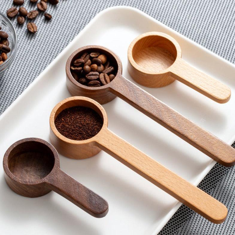 Dosificador de café artesanal, preciso y funcional. Utensilio de cocina para barista en casa, estilo minimalista.