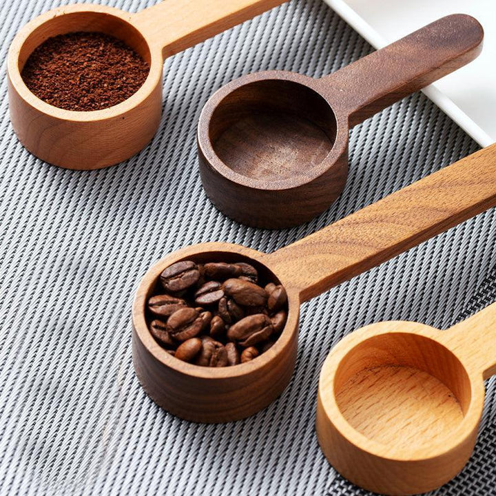 Cuchara de café artesanal, diseño moderno y orgánico. Dosificador elegante para tu ritual diario.
