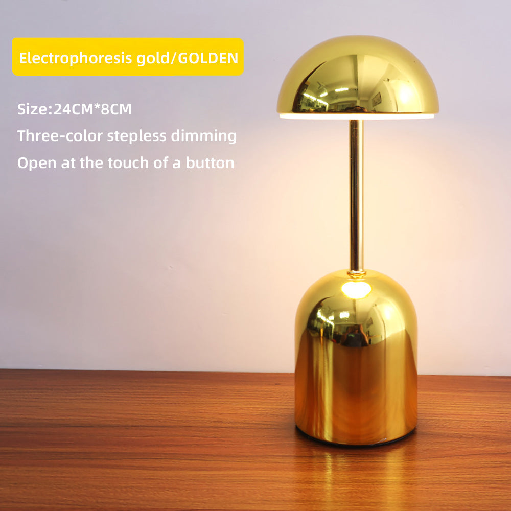 Detalle de lámpara de mesa LED curva, diseño moderno y elegante, ideal para decoración minimalista.