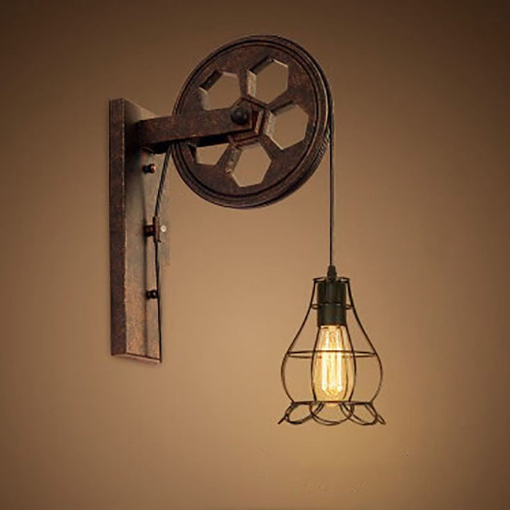 Iluminación rústica industrial: aplique de pared de hierro con polea y bombilla E27, estilo.