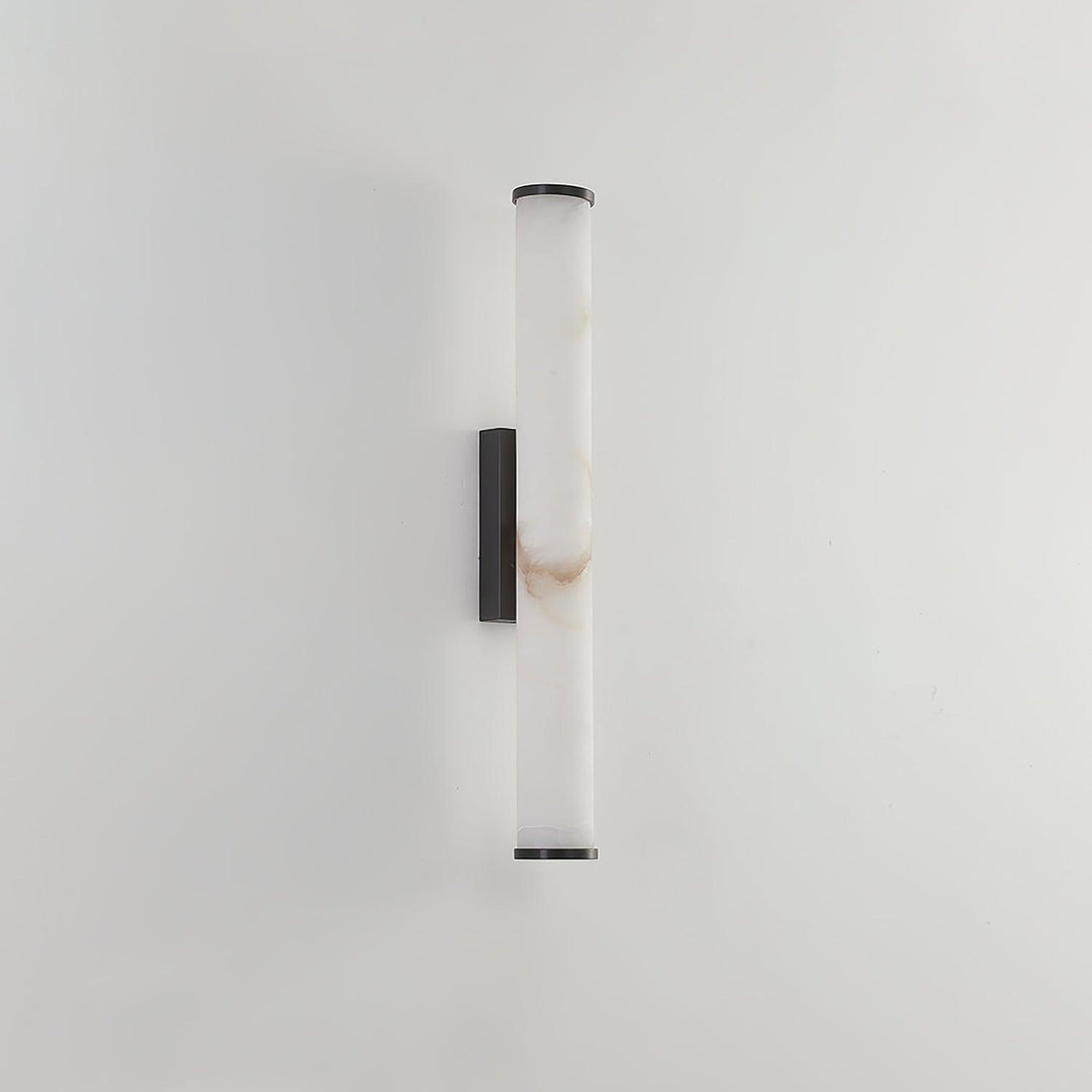 Luz ambiental cálida de aplique de pared efecto alabastro. Ideal para decoración de lujo.