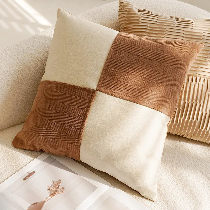 Cojín decorativo moderno 45x45cm, diseño geométrico y tacto suave tufted.
