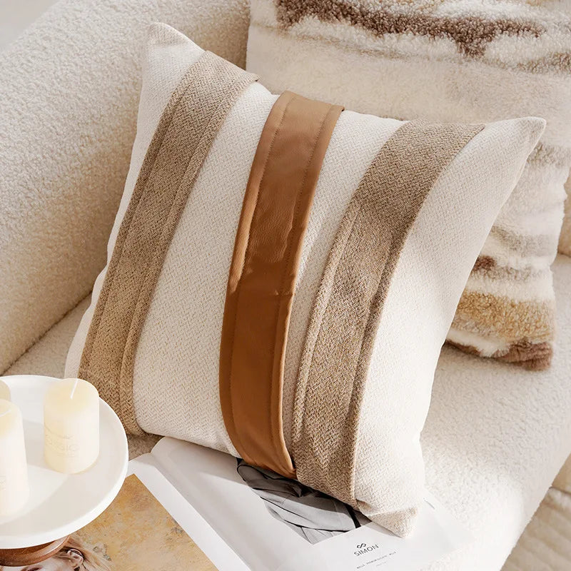 Funda de cojín nórdica tufted, patrón geométrico para una decoración moderna.
