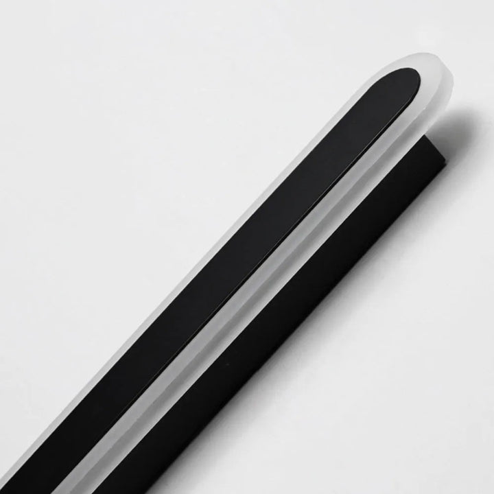 Iluminación moderna de pared LED exterior, impermeable y duradera para jardín, terraza o entrada de casa.